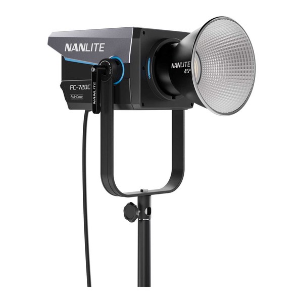 Nanlite FC-720C full-color RGBW LED spot
